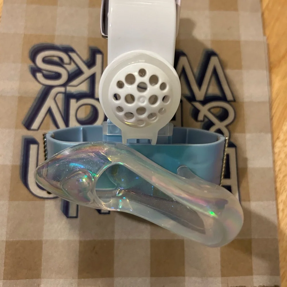 Bath & Body Works Disney Princess Cinderella Slipper Wallflower Plug In Light Up - Picture 3 of 3